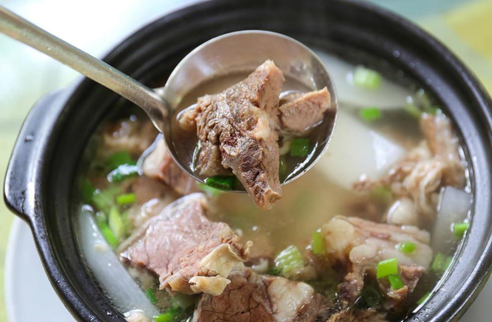 牛肉是致癌还是营养,牛肉是好还是坏吃多是否会致癌