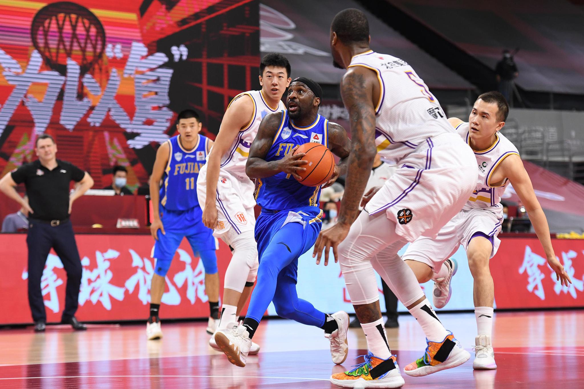 cba山东队主帅丁伟最新资讯,cba最新消息丁彦雨航