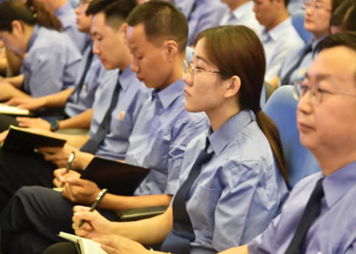 公务员待遇好的八大部门,公务员待遇最好的十个岗位图片