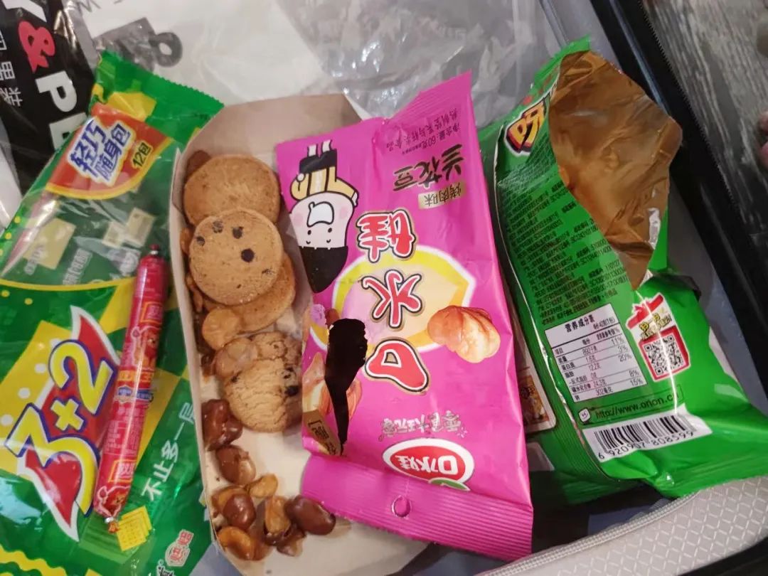 孩子独自出去旅游好吗,孩子独自出远门