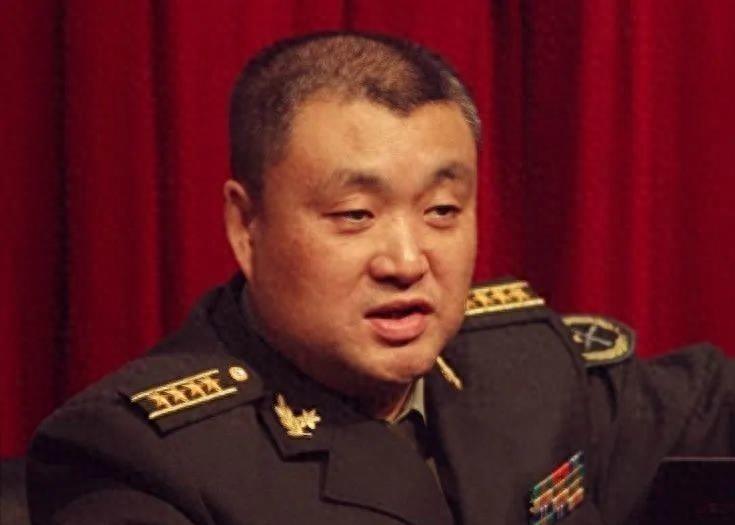 国防大学教授房兵的一番言论引发了诸多的争议,看看网友都怎么说