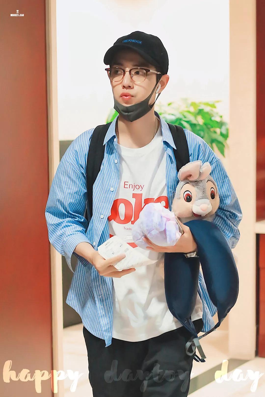 肖战发展时间线,肖战x玖少年团考古完整视频