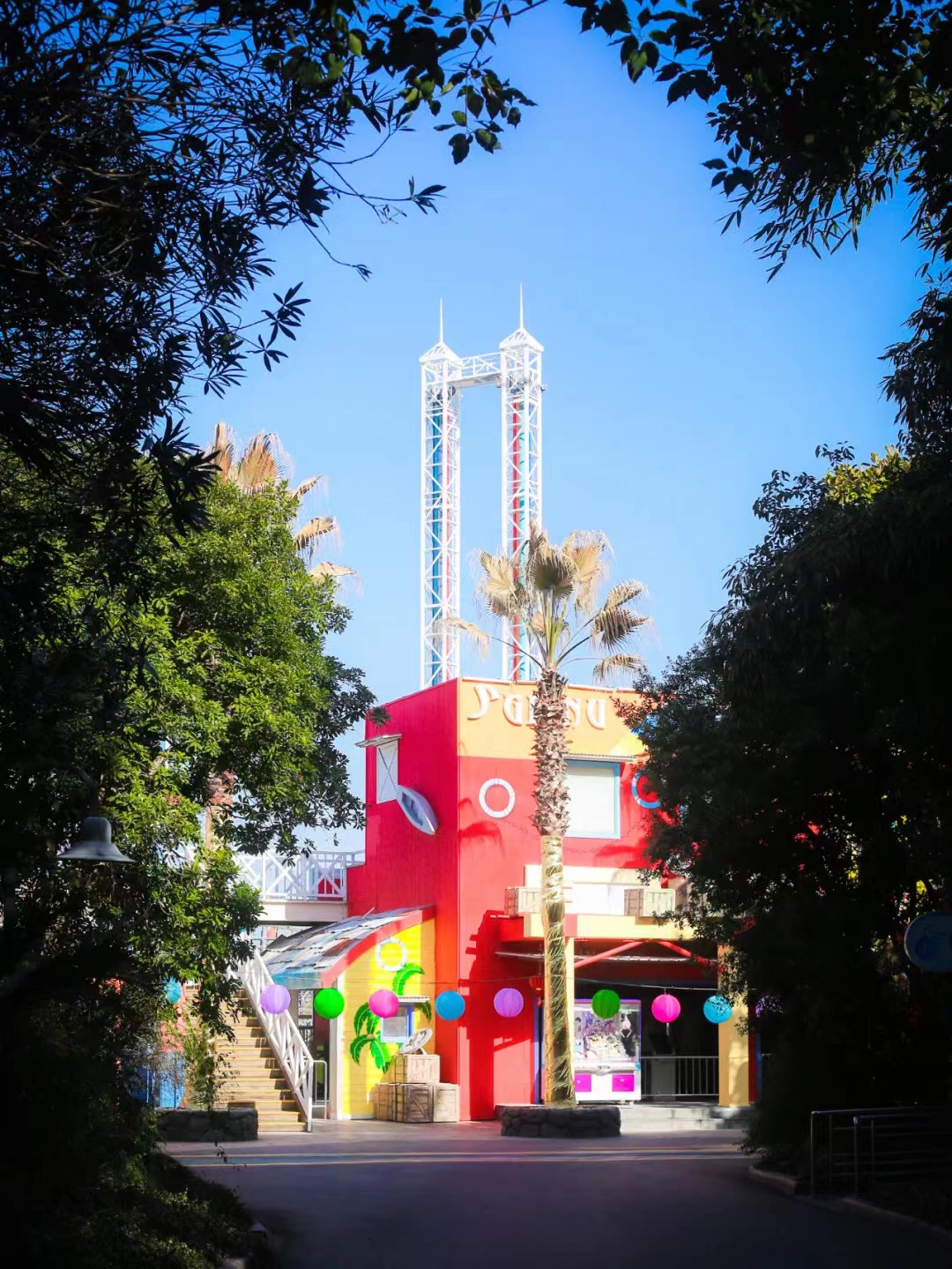 上海欢乐谷的未来世界,2023年主题公园分析报告