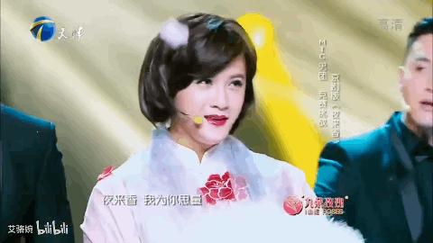 卖螺蛳粉网红男扮女装好几个人,代言螺蛳粉的男星