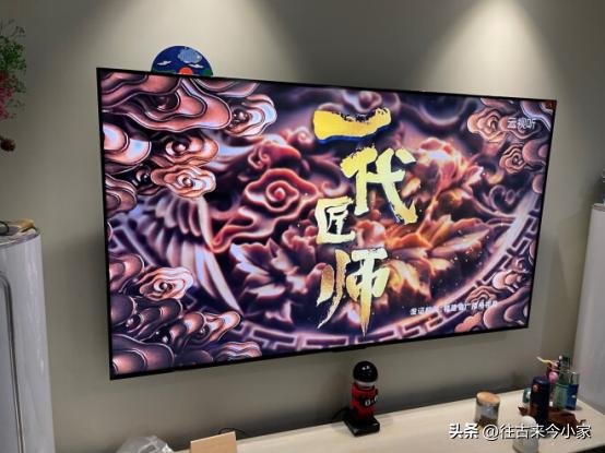 tcl大屏幕投影电视,投影仪和tcl电视