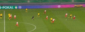 哈兰德十大巅峰时刻,哈兰德和哈兰德正面对抗的后卫