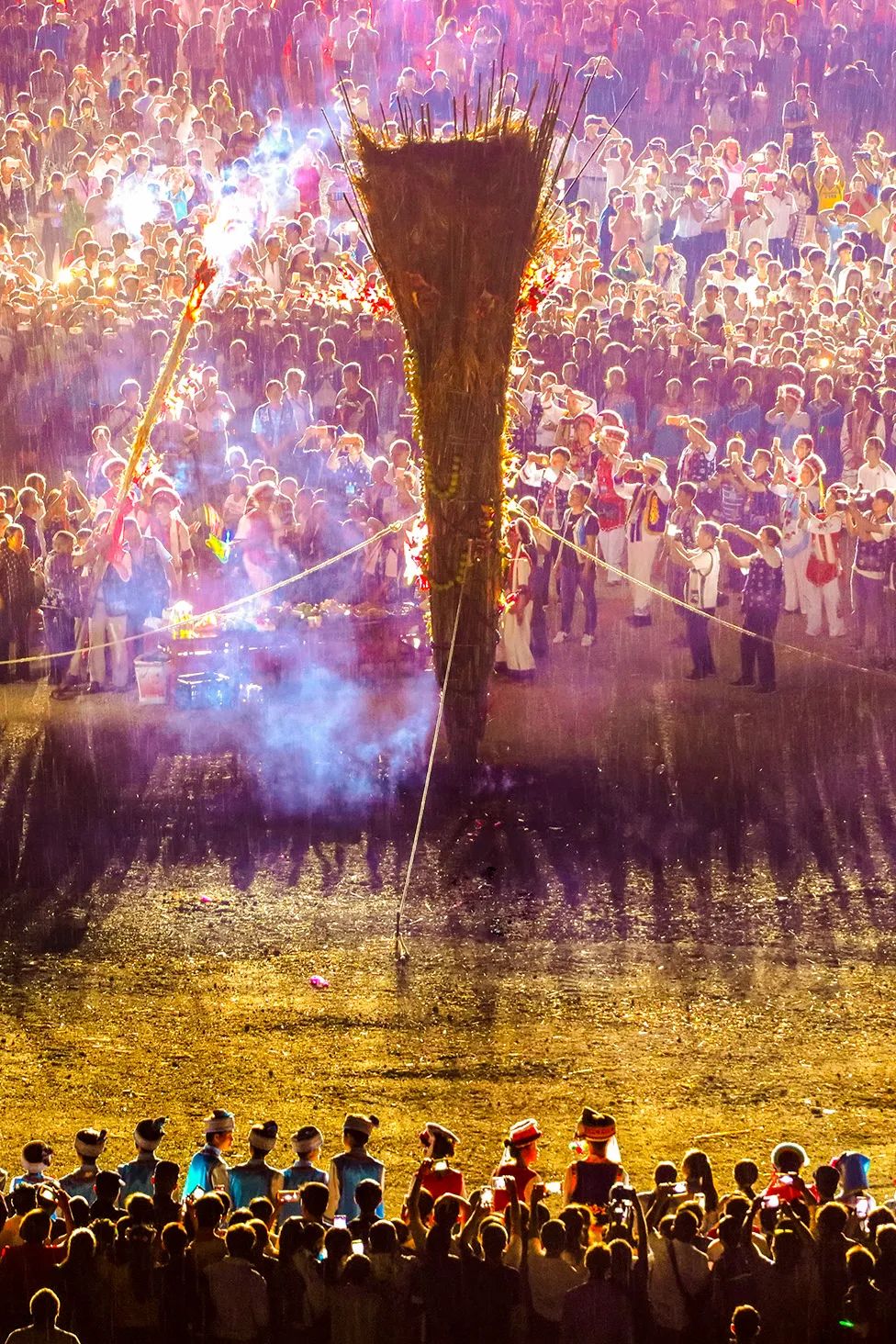 如何看懂中国第一山地省的多彩文化史诗？