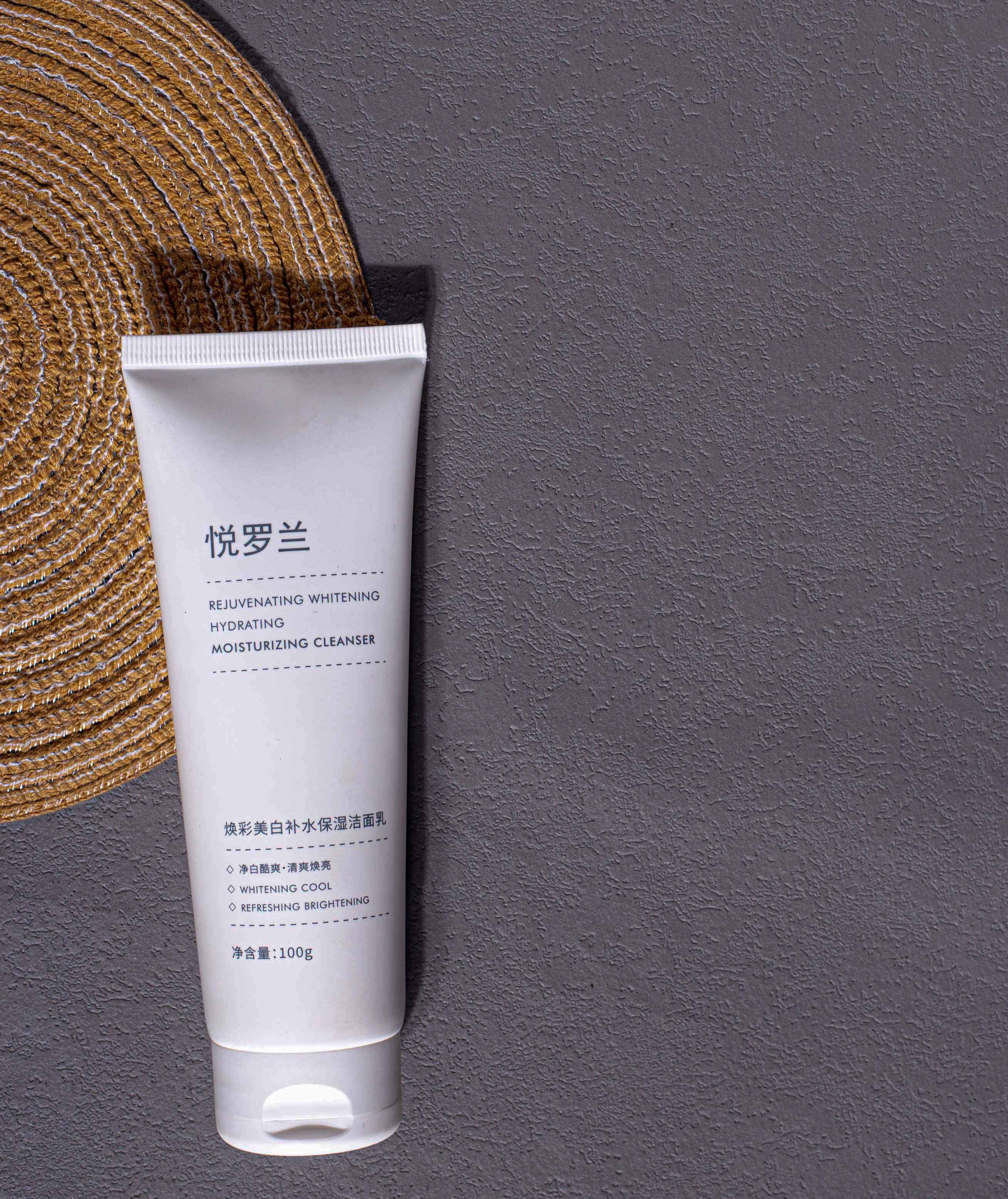 美白洗面奶49.90烟酰胺美白洁面乳,ginbi柏诗春天美白补水保湿洁面乳