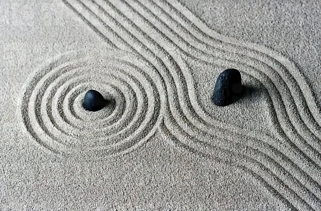 日本枯山水景观,日本枯山水中的树是什么树