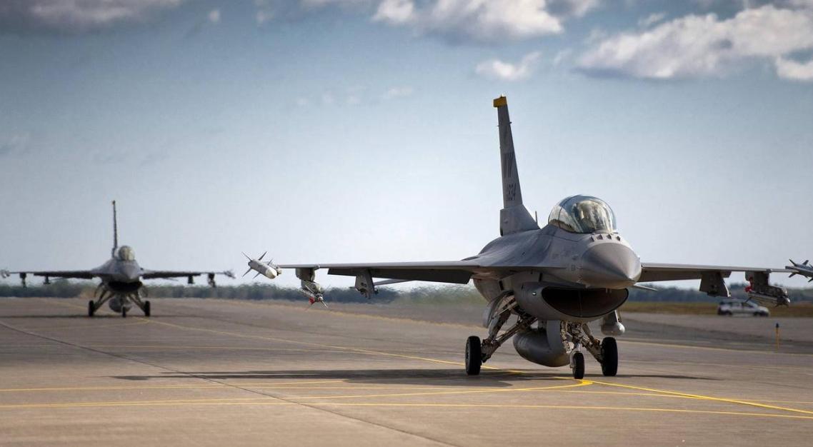 歼35的出口机会，不只在中东，泰国或弃购F35转买中国隐身战机？