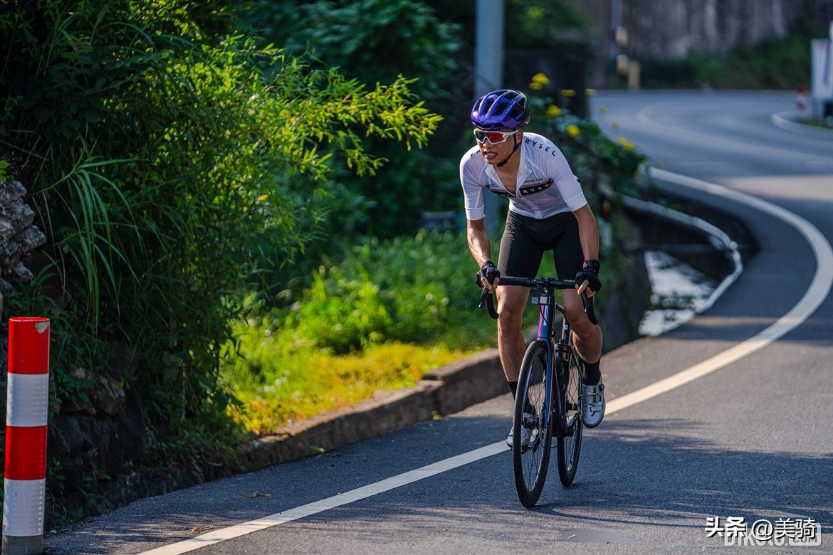 迪卡侬新款公路车发布会,迪卡侬公路车测评