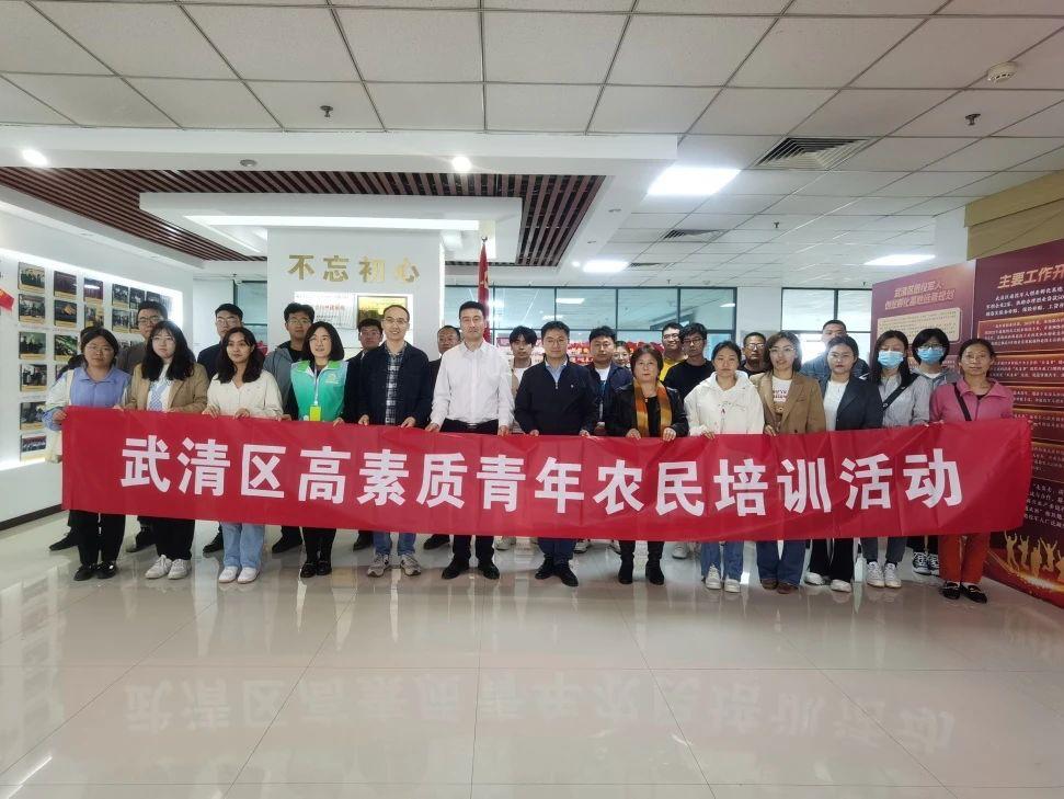 大学生返乡创业与乡村振兴,乡村振兴如何吸引年轻人回乡创业