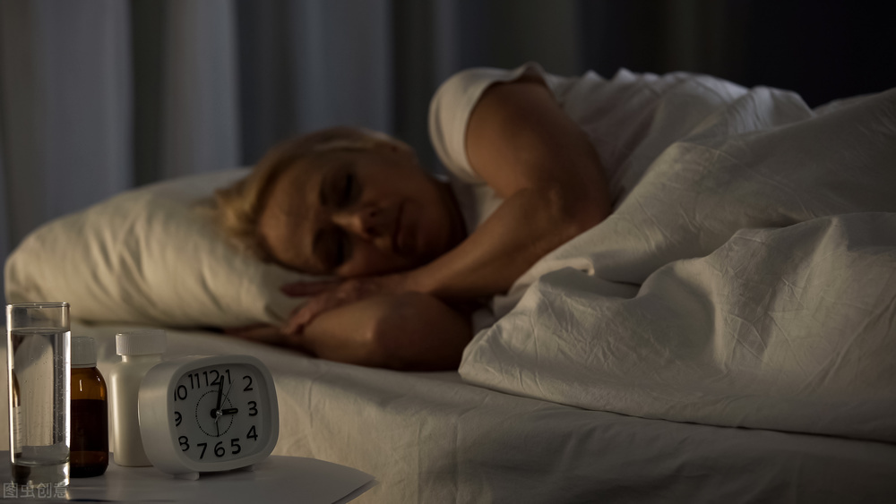 艾司唑仑和阿普唑仑长期吃吗,阿普唑仑艾司唑仑有副作用吗