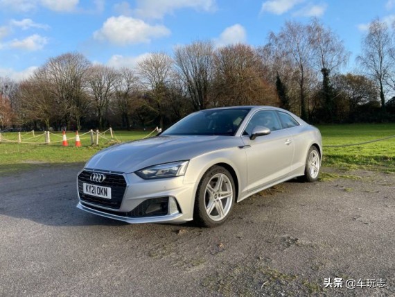 奥迪a52010款,高颜值又动感最新款奥迪a5轿跑