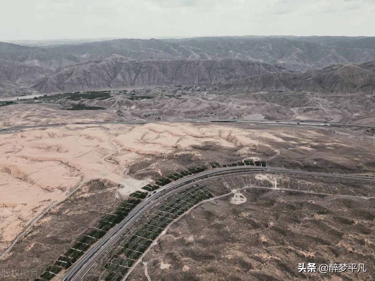 中卫市沙坡头景区,沙坡头旅游景区是5a级吗