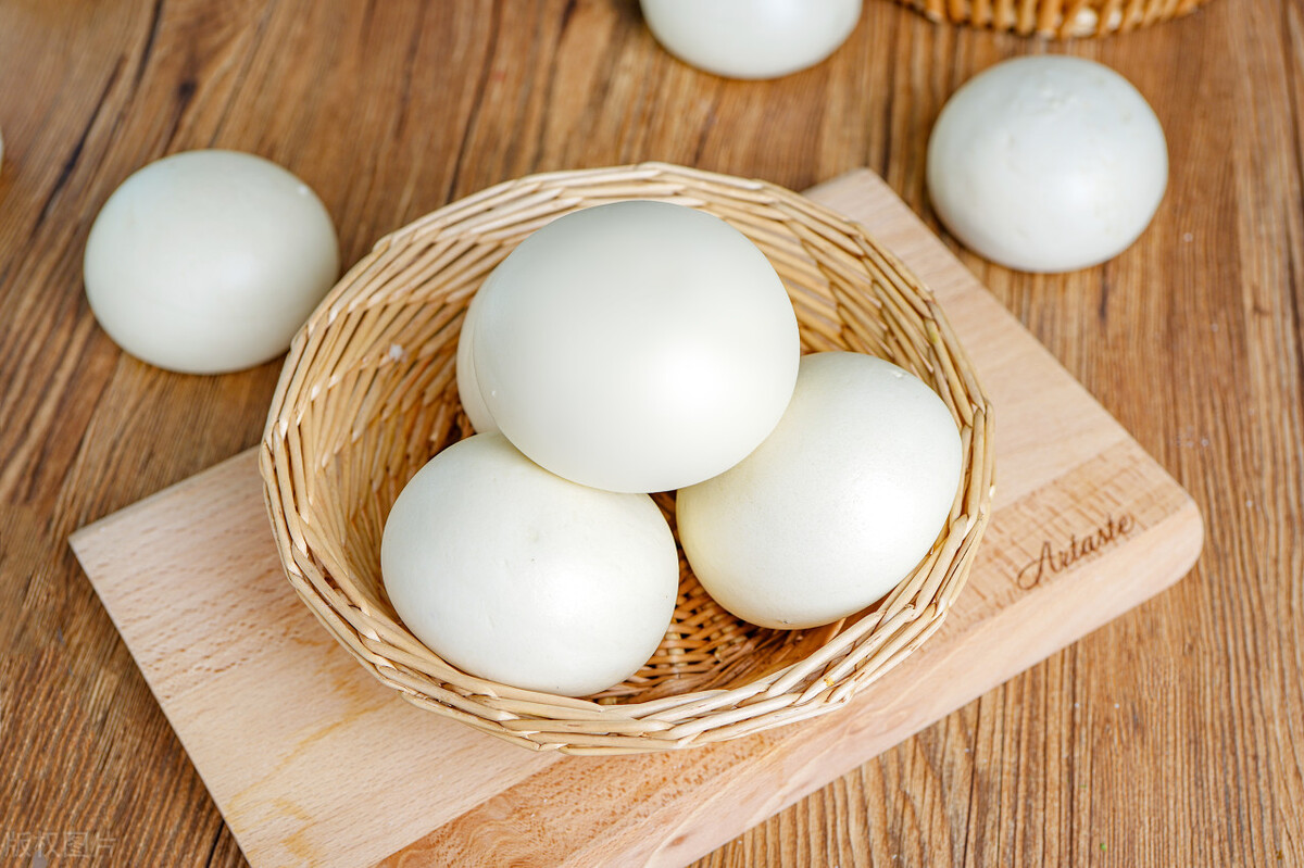 同样是面粉为什么外国做成了面包,一样的面粉蒸馒头为什么不一样白