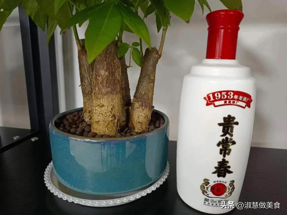 15元一瓶的牛栏山酒是假的吗,15元的牛栏山是勾兑酒吗