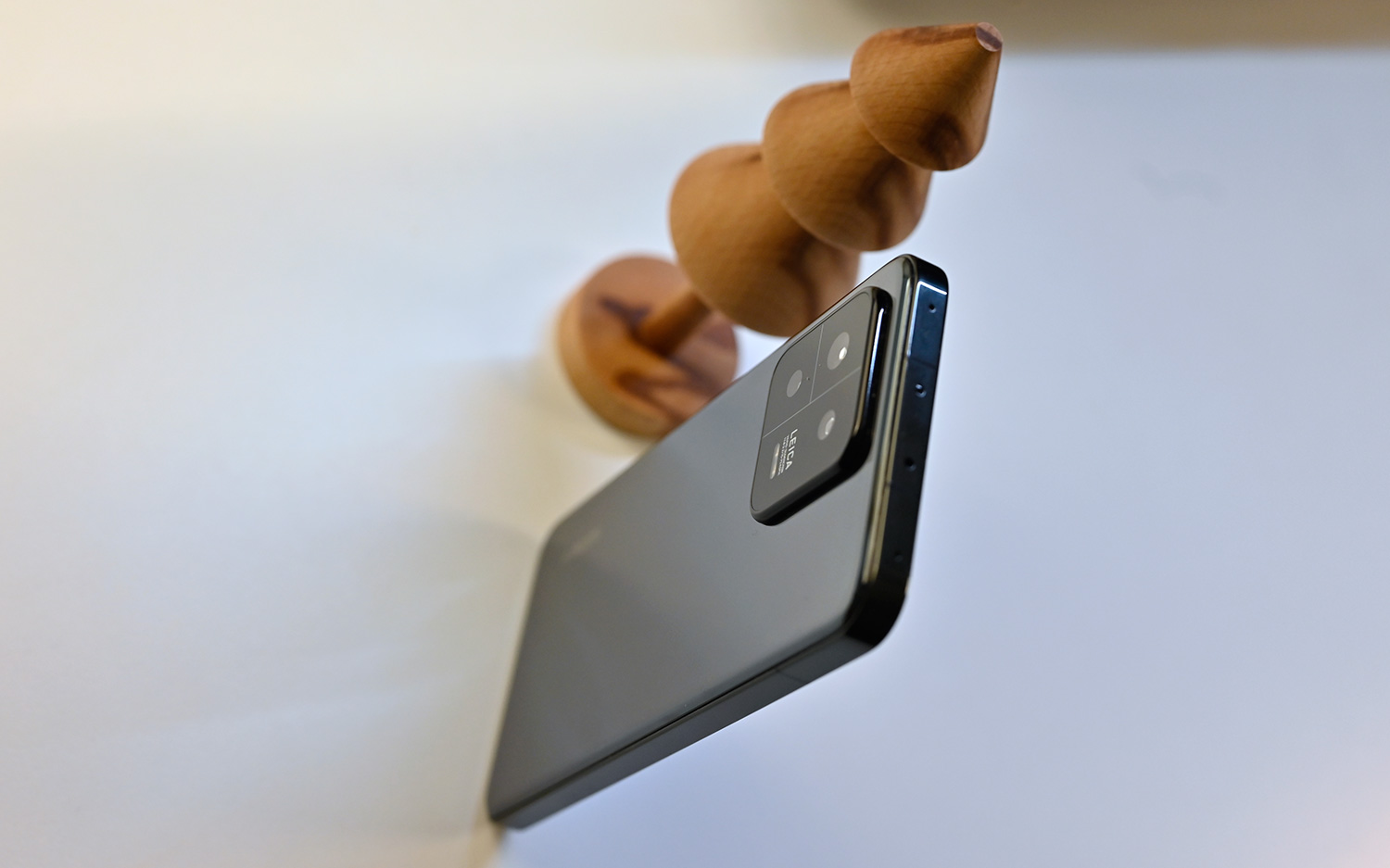 小米13有什么特点和功能,小米13值得买吗性能怎么样