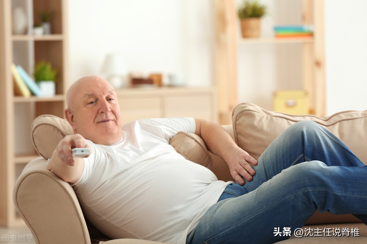 看似舒服的姿势，正在搞垮你的腰！腰疼多练练这6个动作改善