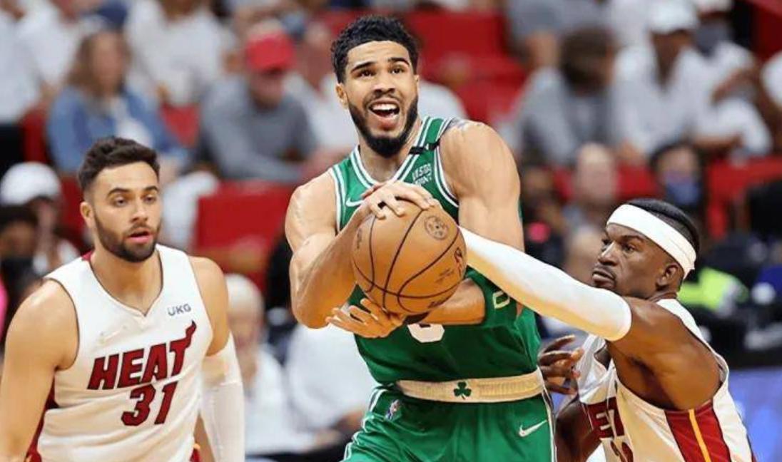 绿军防守联盟第一,绿军领先的詹姆斯