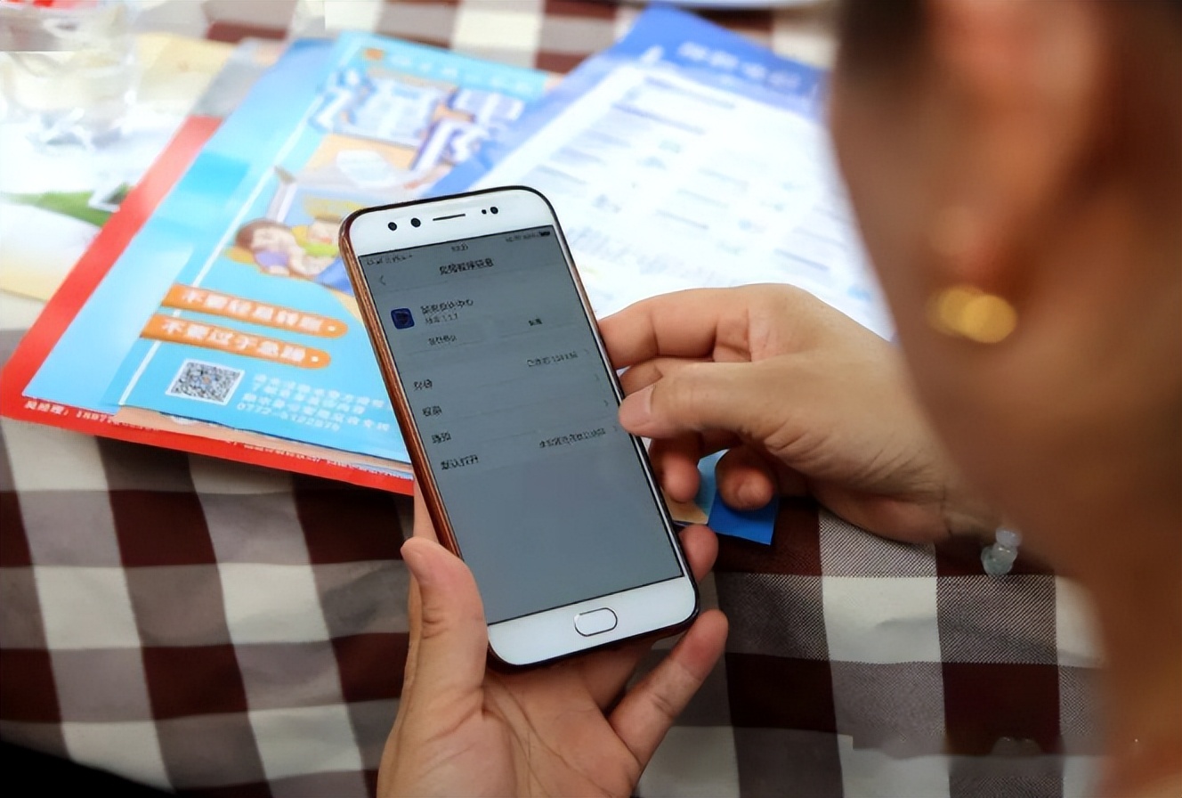 新型诈骗95后被骗50万,新型诈骗被骗1万元