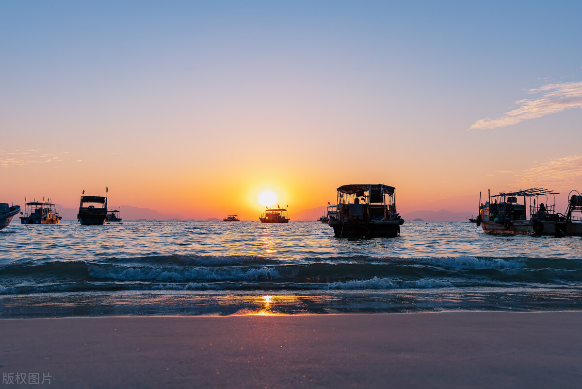 同学群不退群也从来不说话怎么办,同学群里不退群也从来不说话的人