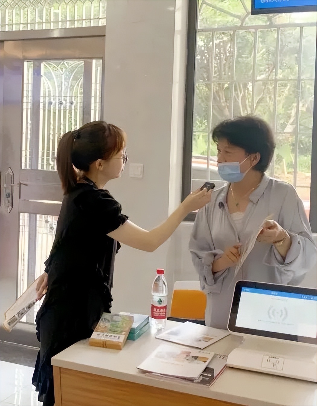 浙江象山招工直播,象山区招聘早8晚5双休的工作