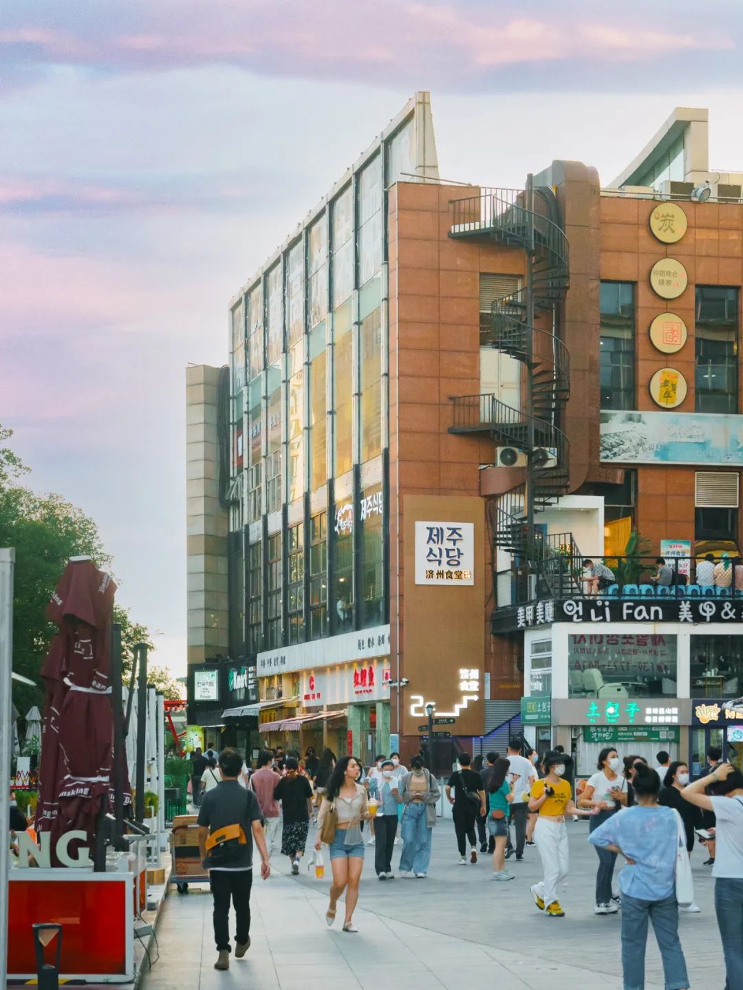 最新韩国街美食攻略,韩国街超市攻略