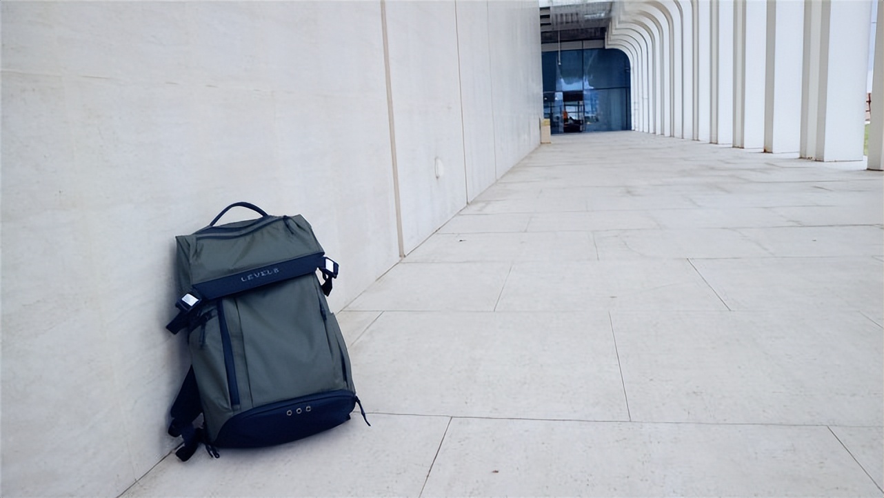 地平线8号双肩包穿搭,地平线8号双肩背包