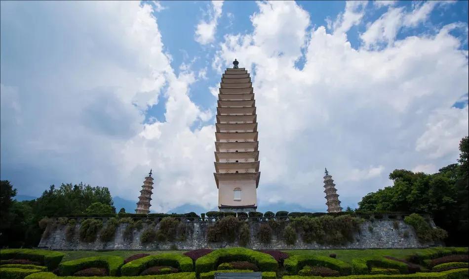 千年崇圣寺三塔,崇圣寺三塔