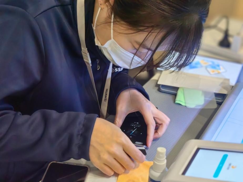 鍗庝负闂ㄥ簵寰呭,鍗庝负鍏ㄥ眿鏅鸿兘鎺ュ緟椤惧