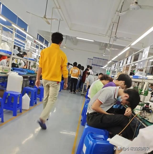 30多岁的男人天天不上班,30岁男人整天不上班去网吧