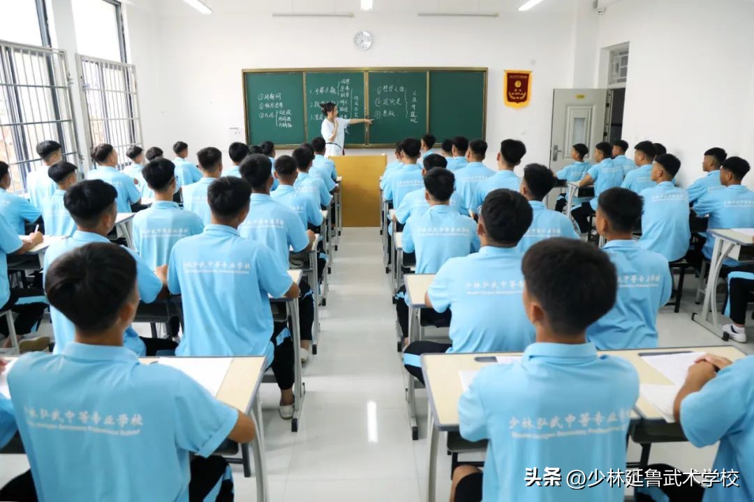 开学让大家重新认识你,开学了怀念美丽的校园