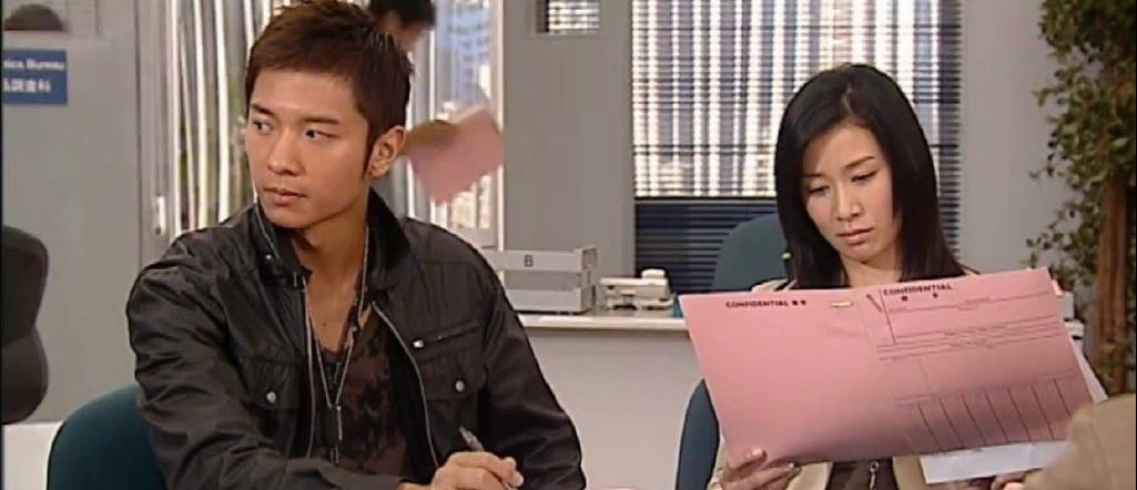 认不出？首届港男冠军回巢无线演技*跃进大**，被封新一代冻龄男神