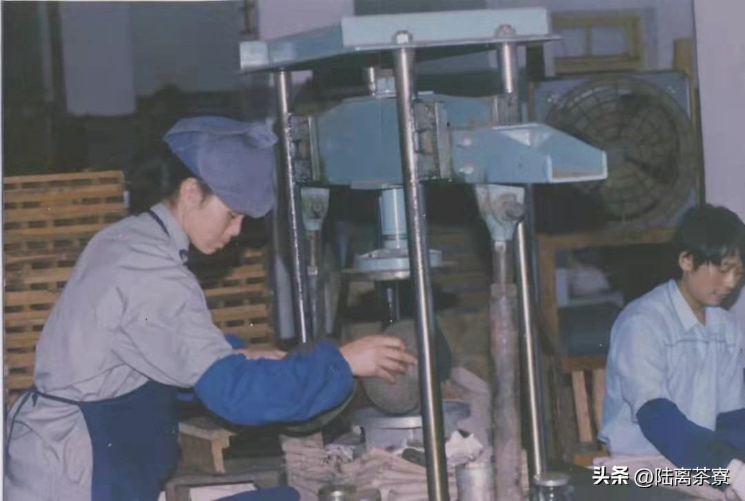 杜春驿澜沧古茶,杜春峰乌金熟茶澜沧古茶