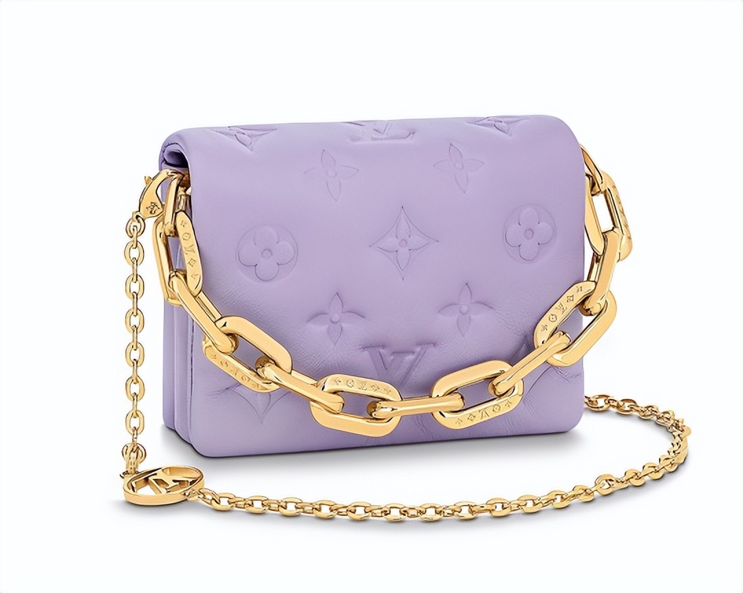 louisvuitton棕棋盘手拿包价格,louisvuitton包包的肩带会硬吗