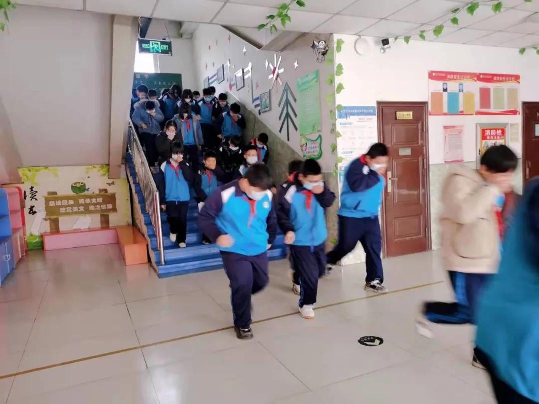 防灾减灾消防应急演练进校园,防灾减灾疏散演练活动