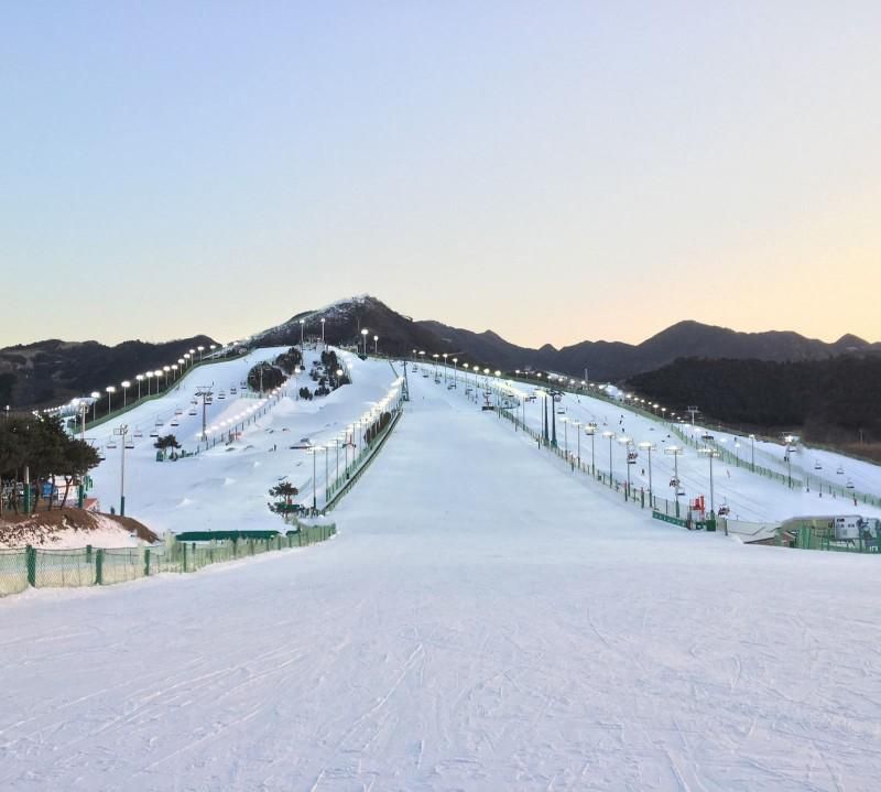北京南山滑雪场教练多少钱,北京南山滑雪场极限滑雪