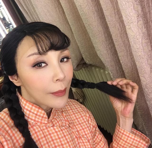 吴刚和妻子感情有多好,吴刚和老婆恩爱