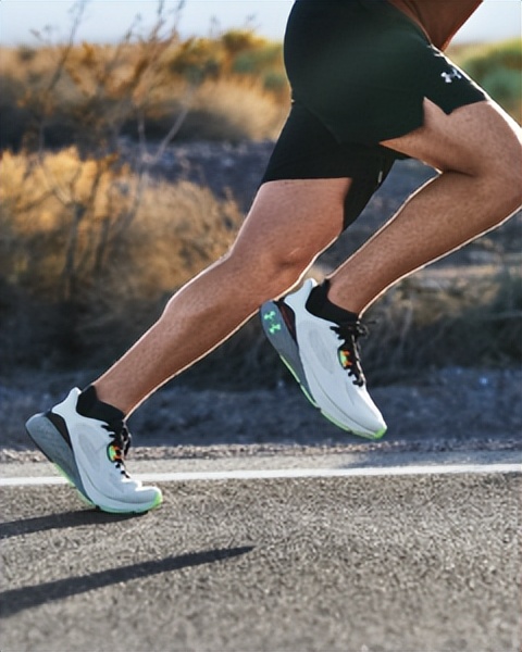 安德玛跑鞋uahovrsonic4评测,安德玛跑鞋uahovrphantom