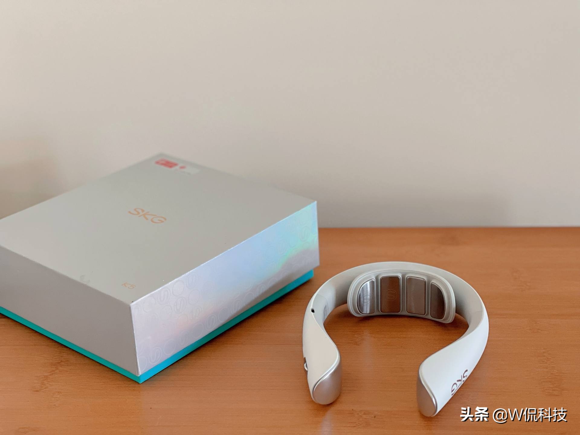 王一博肖战同一品牌饰品,王一博肖战代言饰品