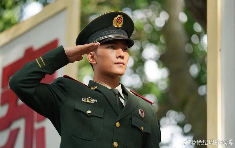 15天*放播**量4亿,开播时四网收视第一,杨样这次为什么这么狠