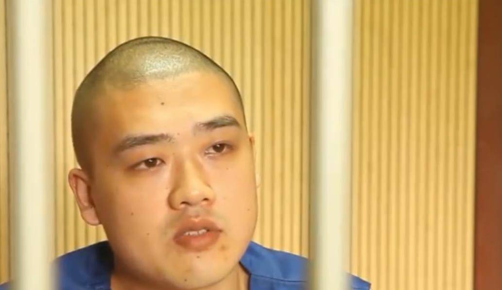 小伙发现彩票规律80亿,28岁小伙靠彩票一年80亿