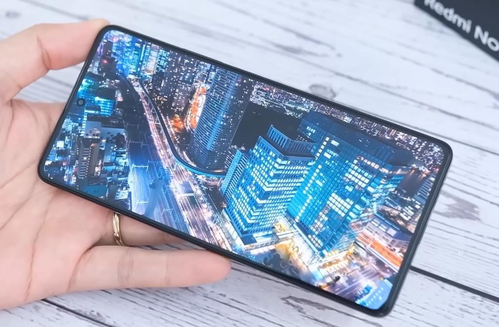 1TB+16GB大内存,618降至2399元,不给友商“活路”?