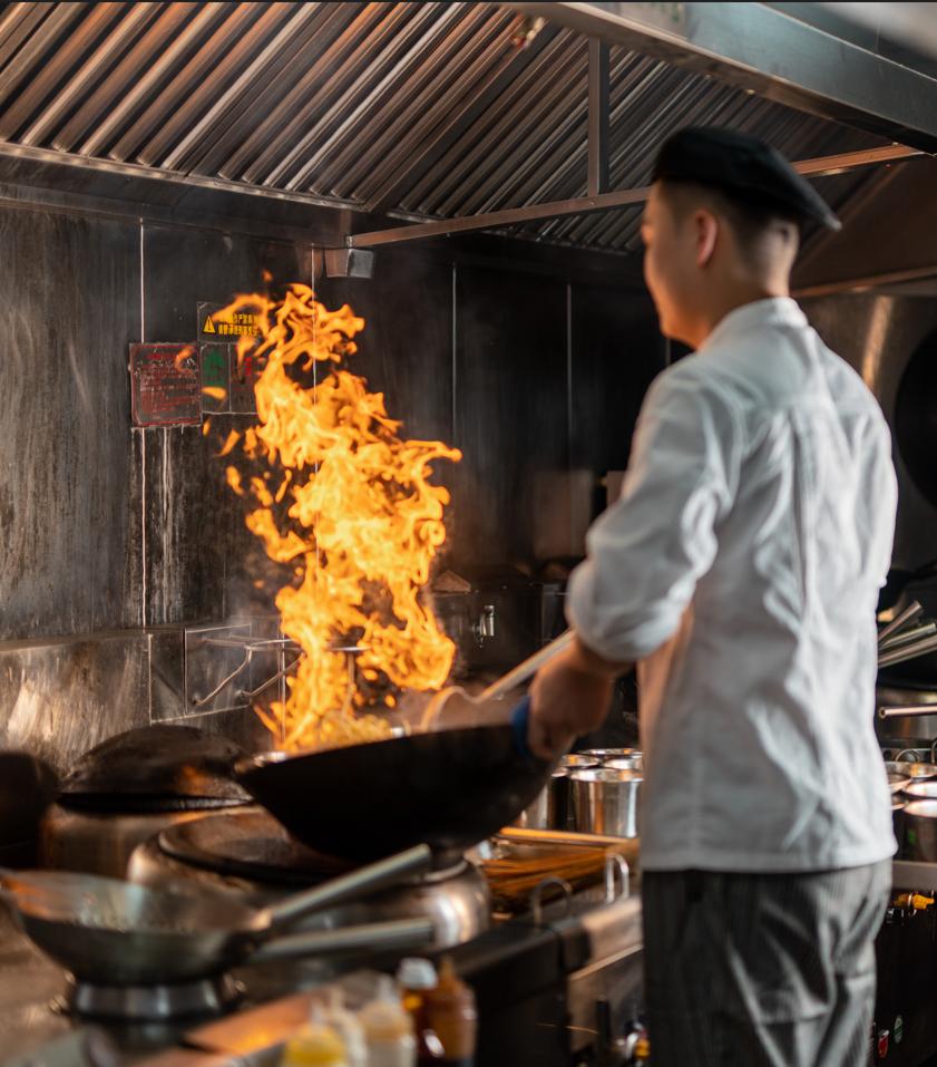 见证了一座城的变迁与发展,10年两座城的成长之路