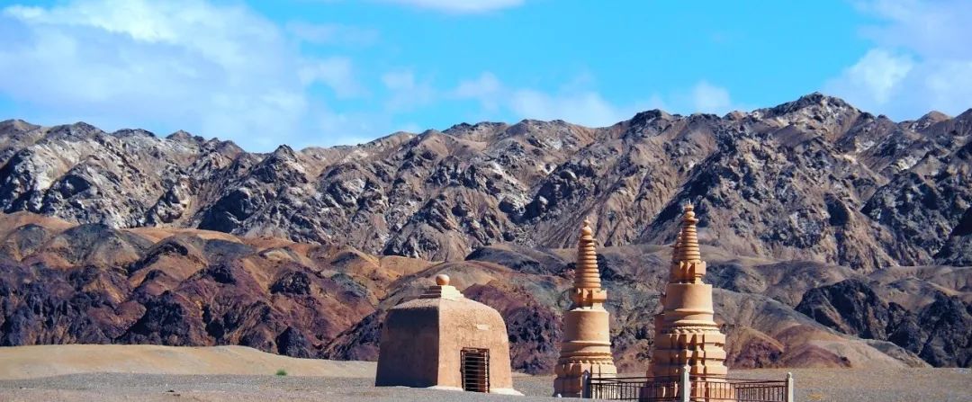 我愿和你一起奔赴理想和未来,我愿背上行囊随你去远方