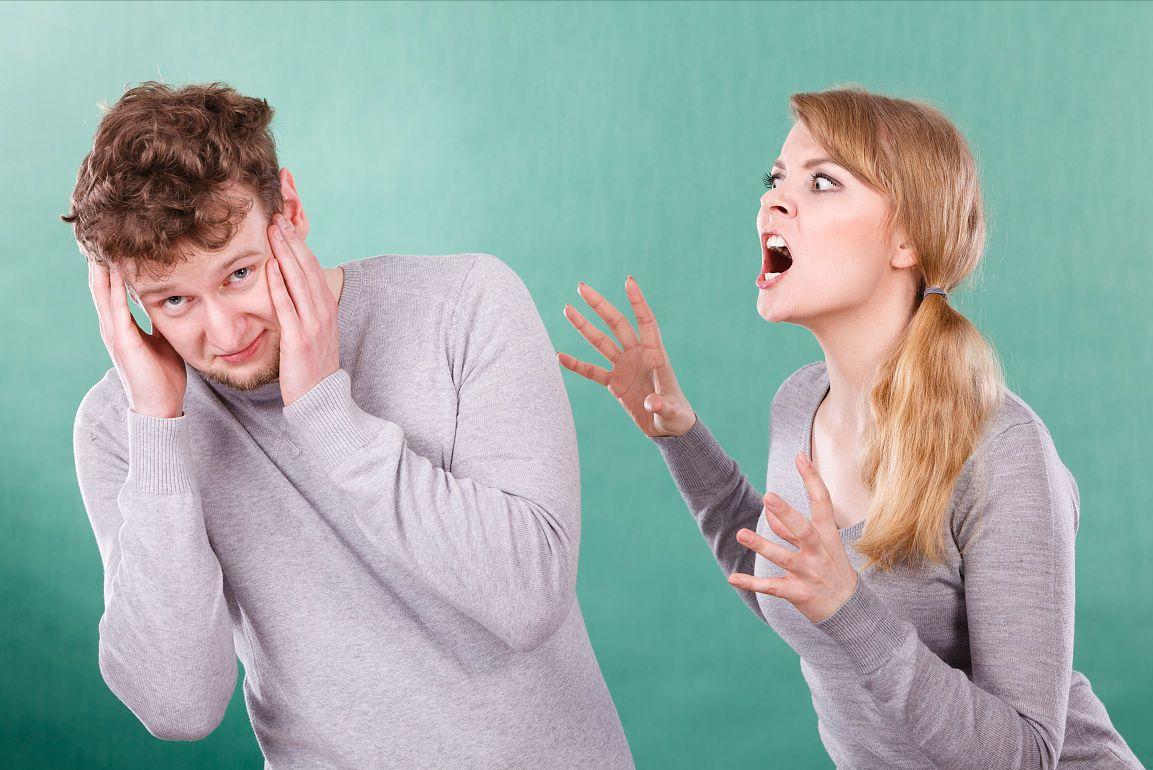 女友生气不理人咋办,老婆生气不理人教你一招轻松解决