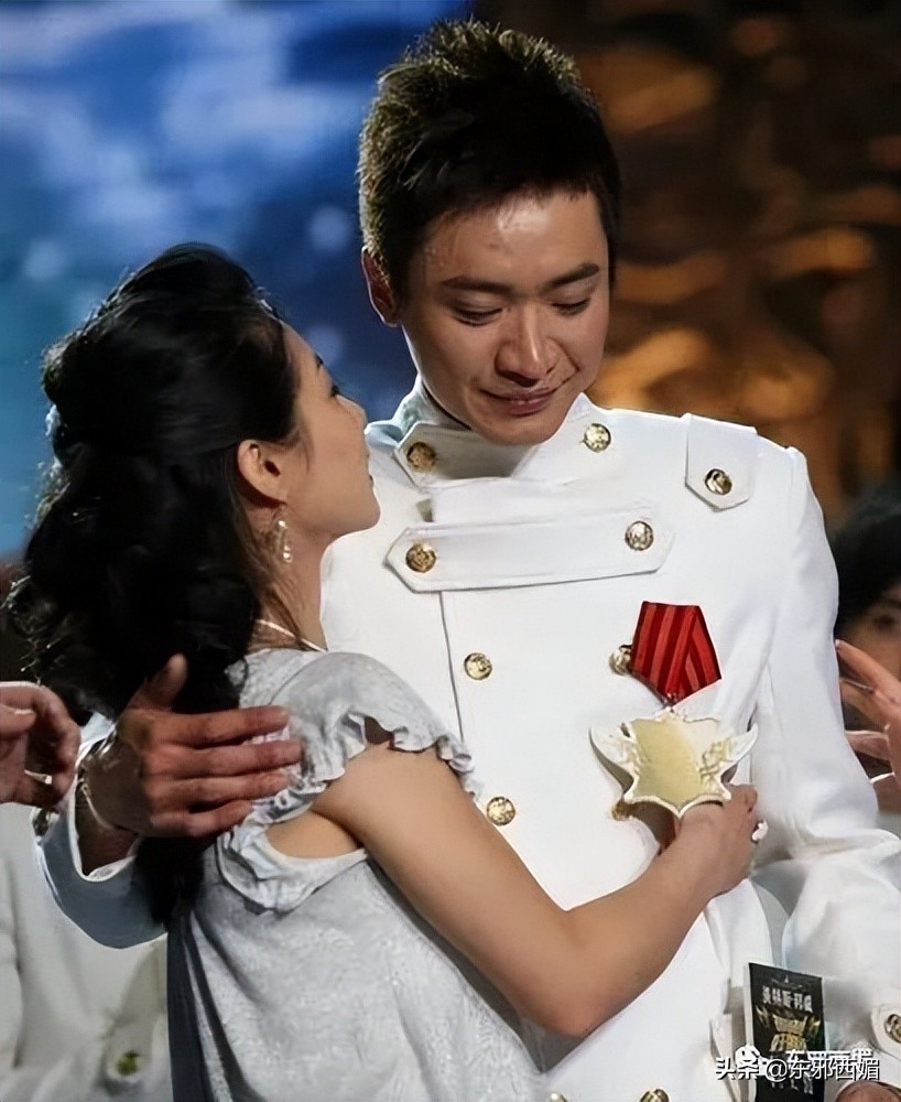 土得掉渣到极致,土得很掉渣