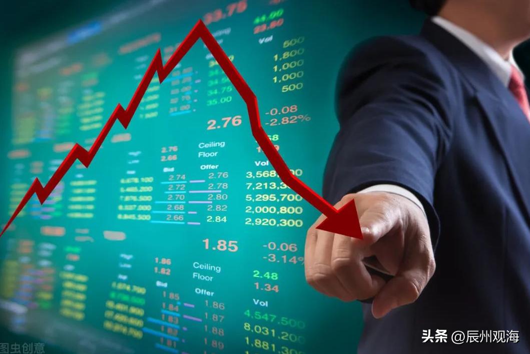 目前的经济环境下什么投资最好,经济下行情况下的投资逻辑