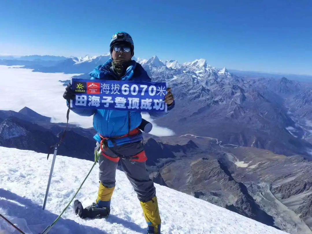 南京东路这家大隐于市设计师酒店,沉浸体验一个前所未有的空间